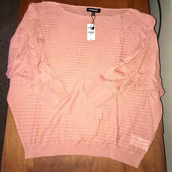 Express Tops - 🌺NWT🌺EXPRESS🌺dolman style knit top🌺MEDIUM